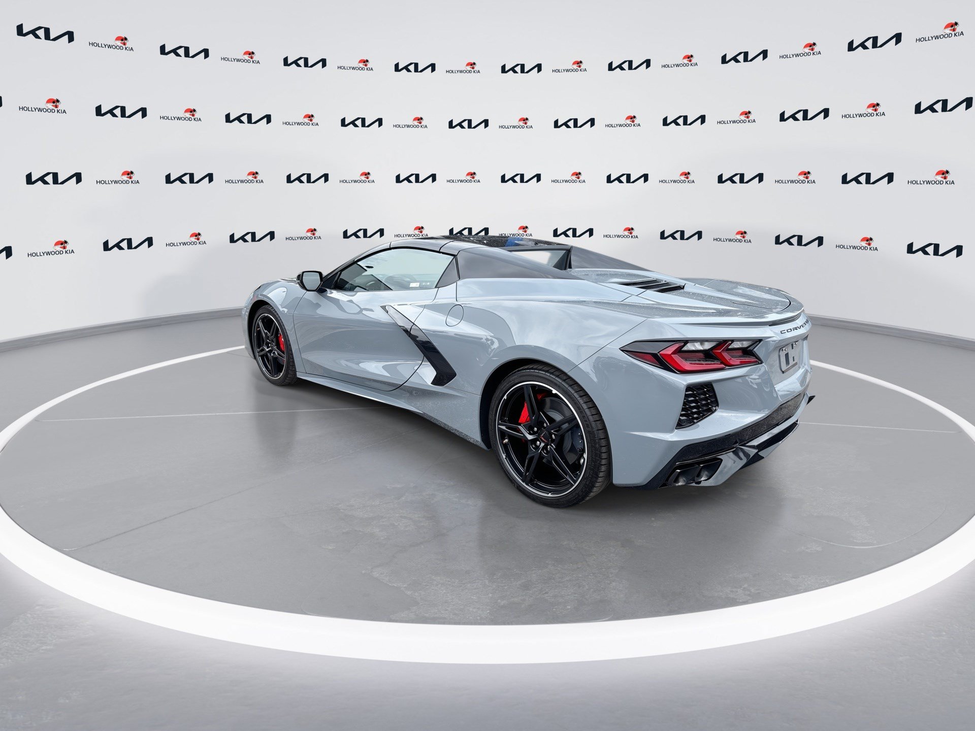 Used 2024 Chevrolet Corvette Stingray Convertible w/ 1LT RWD image 6