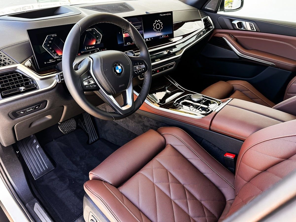 New 2026 BMW X5 xDrive40i w/ Premium Package image 12