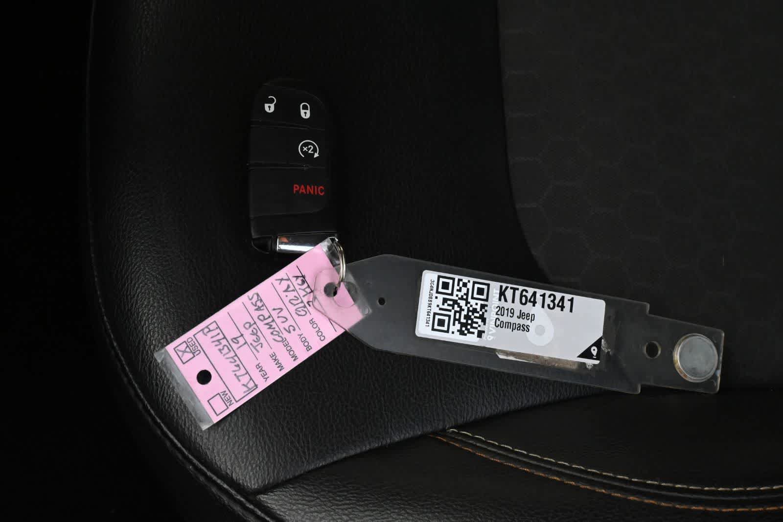 Used 2019 Jeep Compass Latitude w/ Popular Equipment Group AWD/4WD image 29