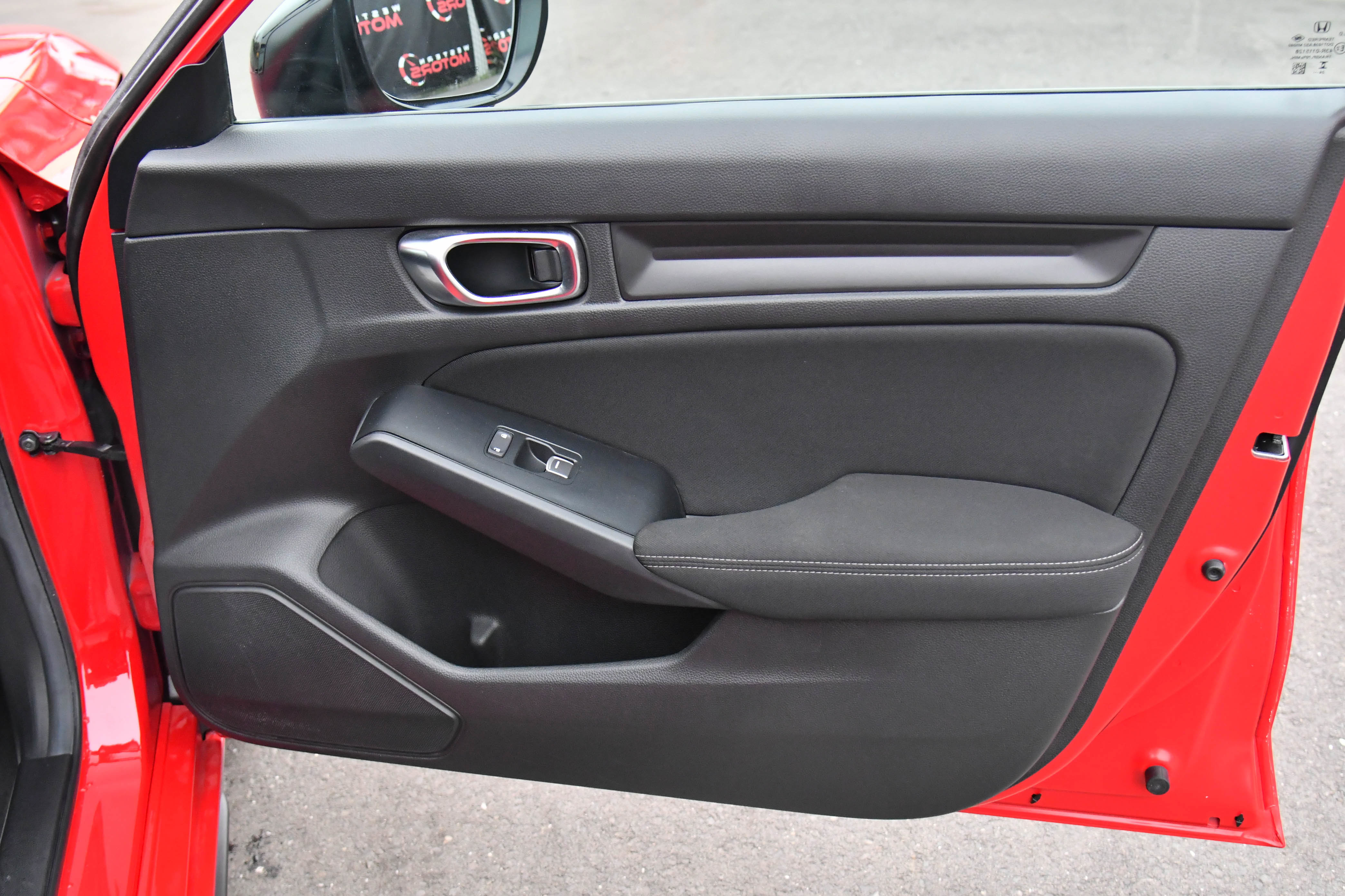 Used 2025 Honda Civic Sport image 39