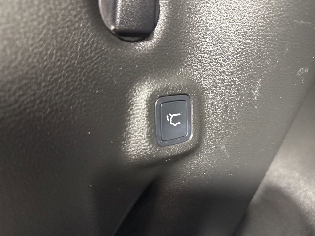 Used 2022 Jeep Compass Latitude w/ Sun and Sound Group image 20