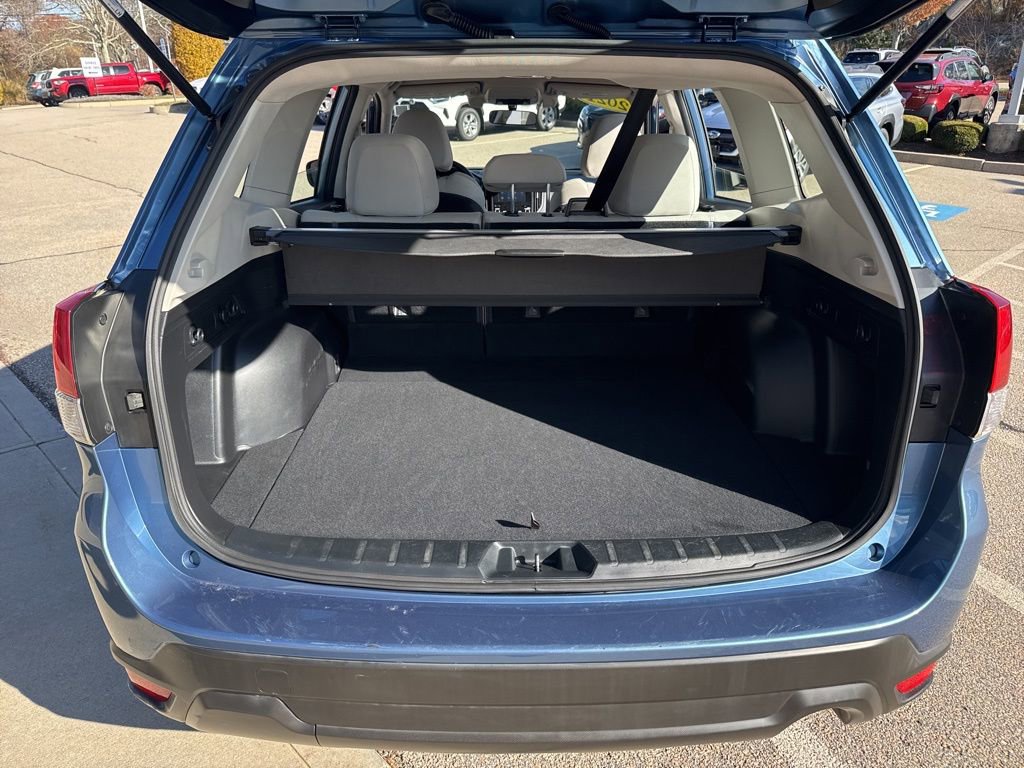Used 2021 Subaru Forester Base image 21