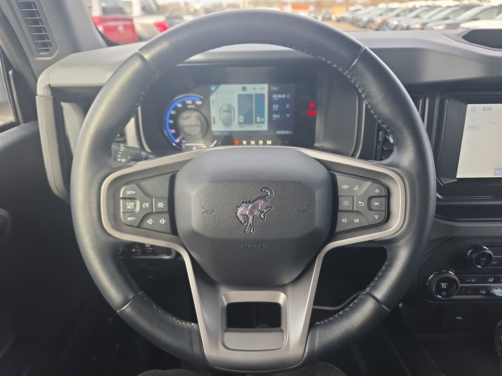 Used 2023 Ford Bronco Big Bend image 24