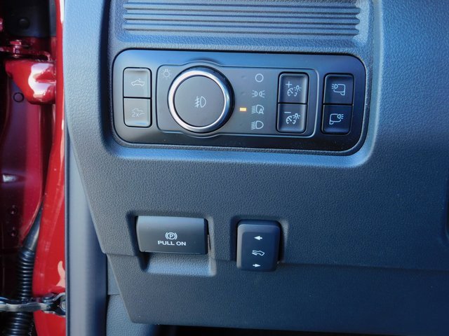 New 2025 Ford F350 Lariat w/ Lariat Ultimate Package image 36