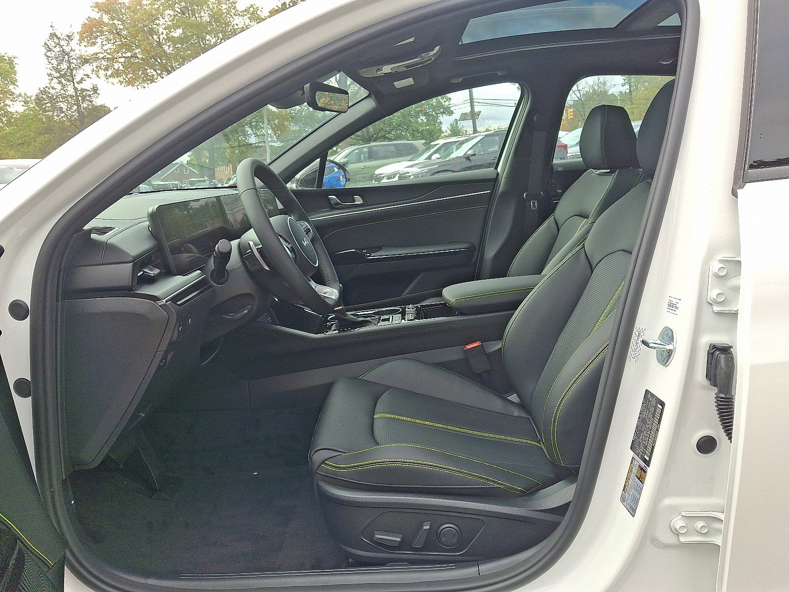 New 2026 Kia K5 GT image 8