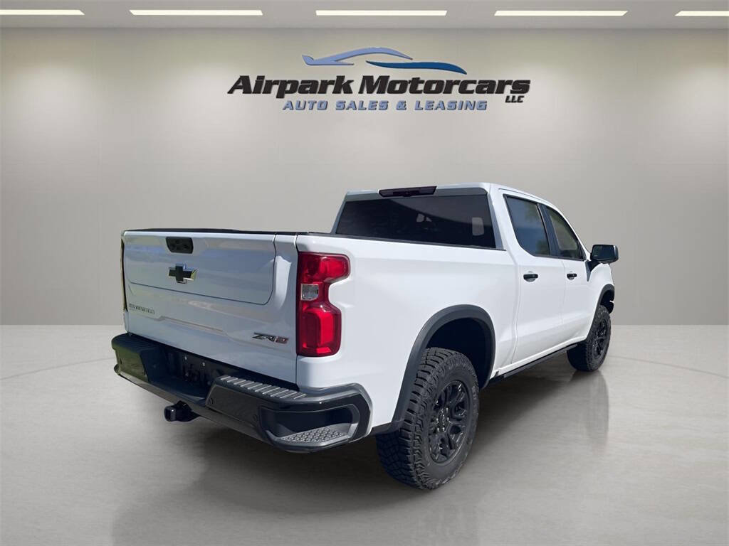 Used 2023 Chevrolet Silverado 1500 ZR2 w/ Technology Package image 5