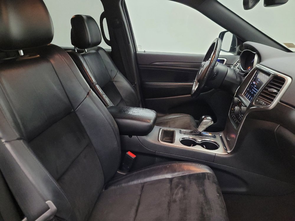 Used 2018 Jeep Grand Cherokee Altitude image 21