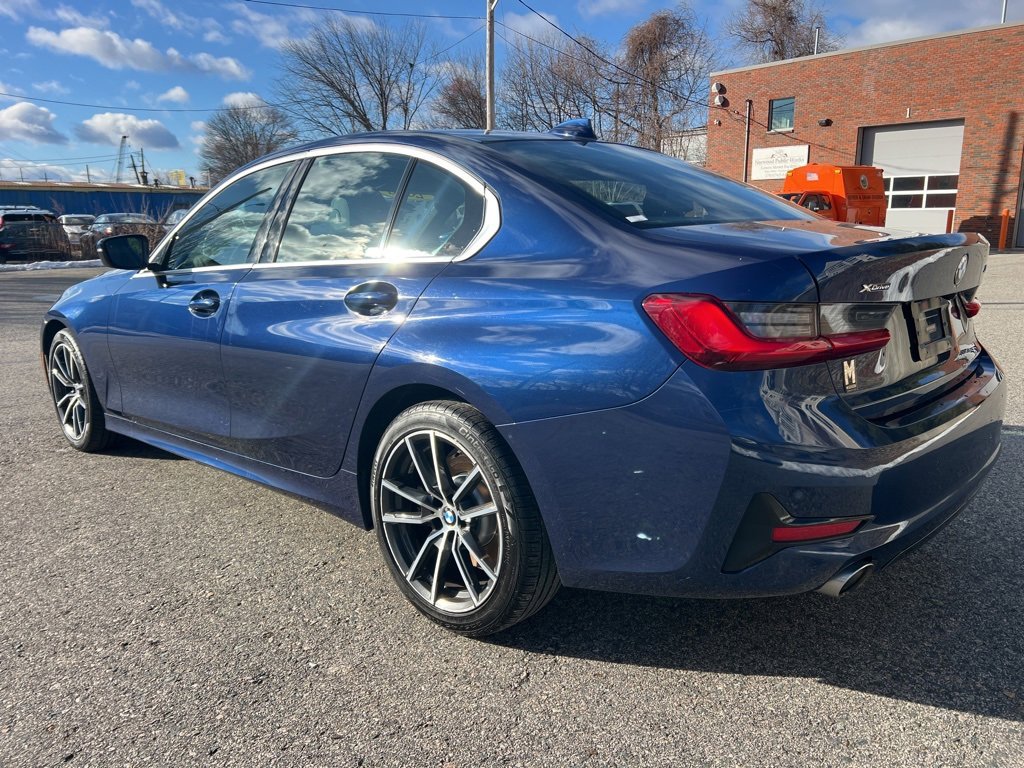 Used 2020 BMW 330i xDrive Sedan w/ Convenience Package image 2