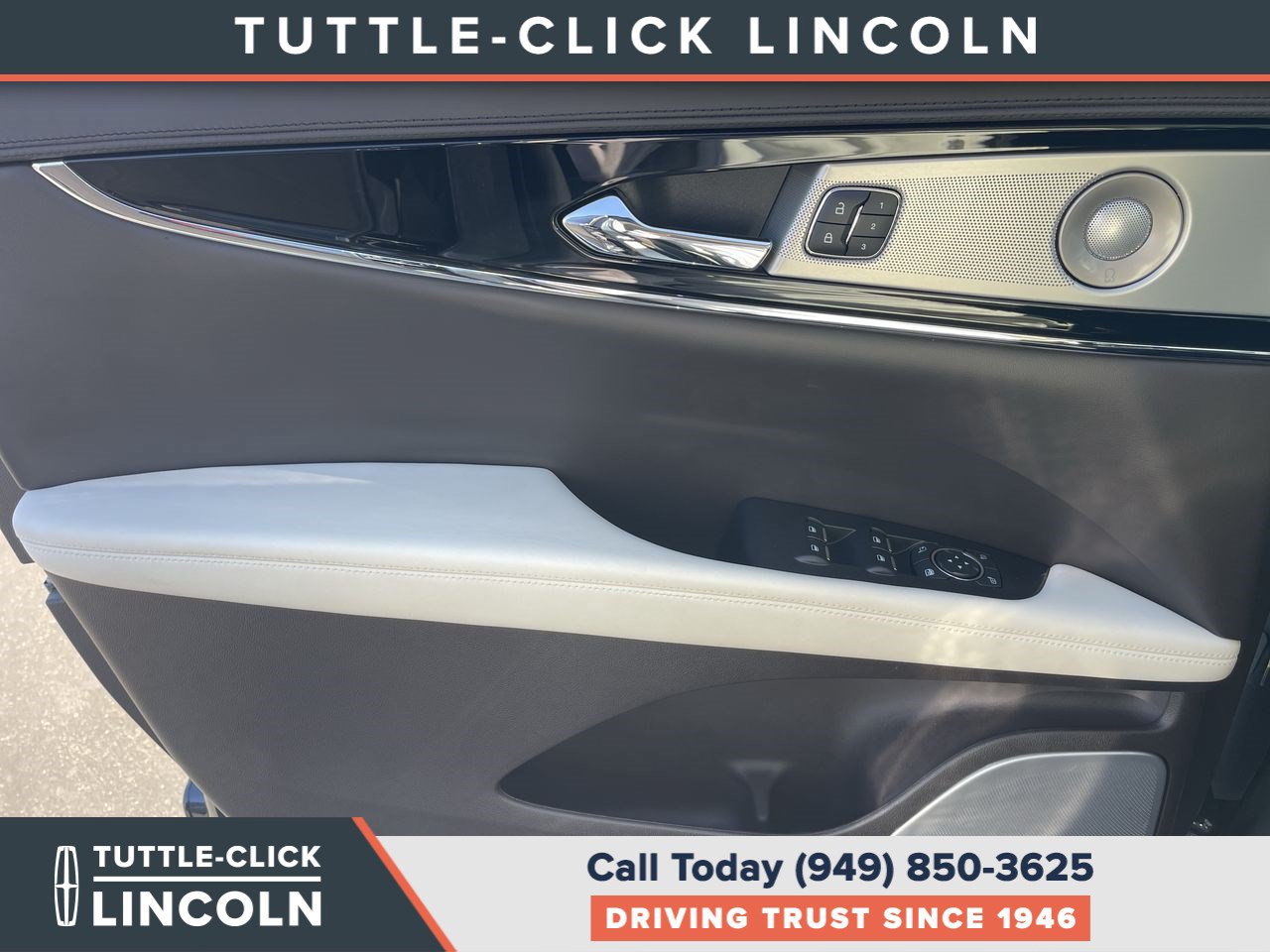 Certified 2023 Lincoln Nautilus Black Label w/ Class II Trailer Tow Package AWD/4WD image 24