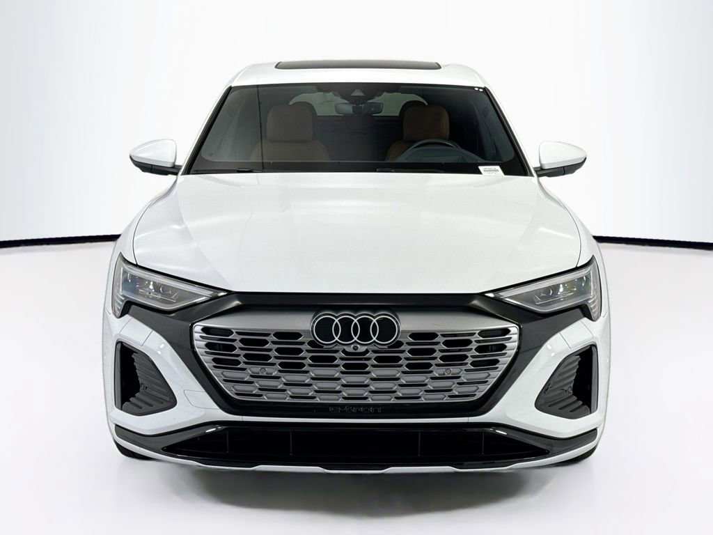 Certified 2024 Audi Q8 e-tron Prestige w/ Prestige Package AWD/4WD image 2