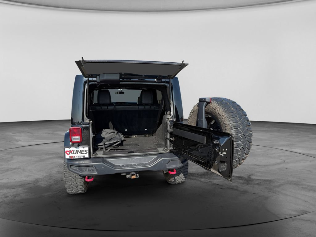 Used 2016 Jeep Wrangler Unlimited Rubicon AWD/4WD image 43
