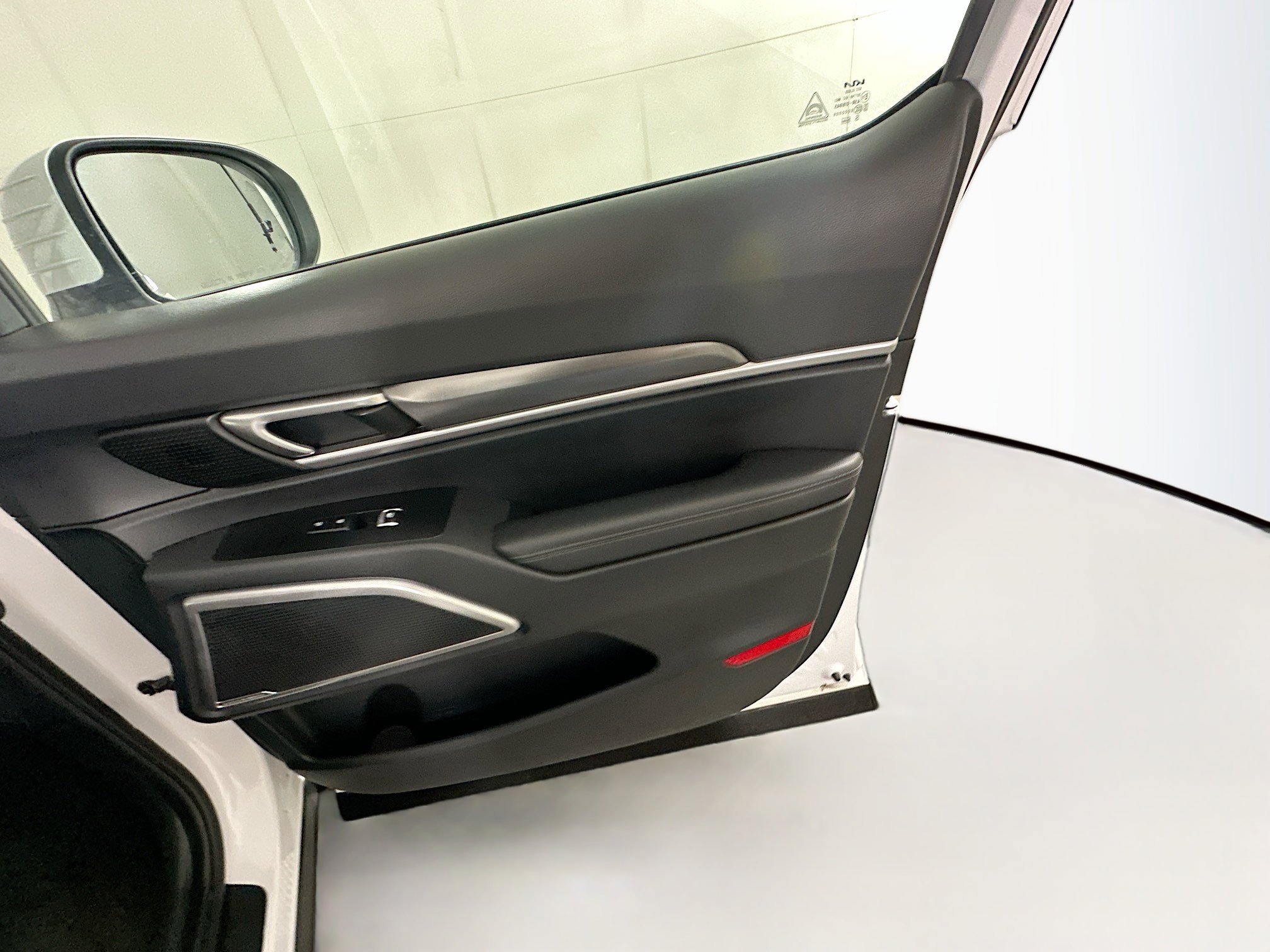 Used 2025 Kia Telluride S image 34