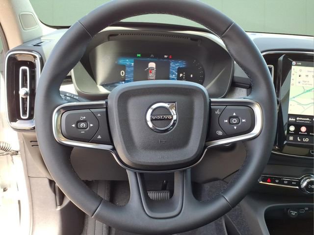 New 2026 Volvo XC40 B5 Core AWD/4WD image 20
