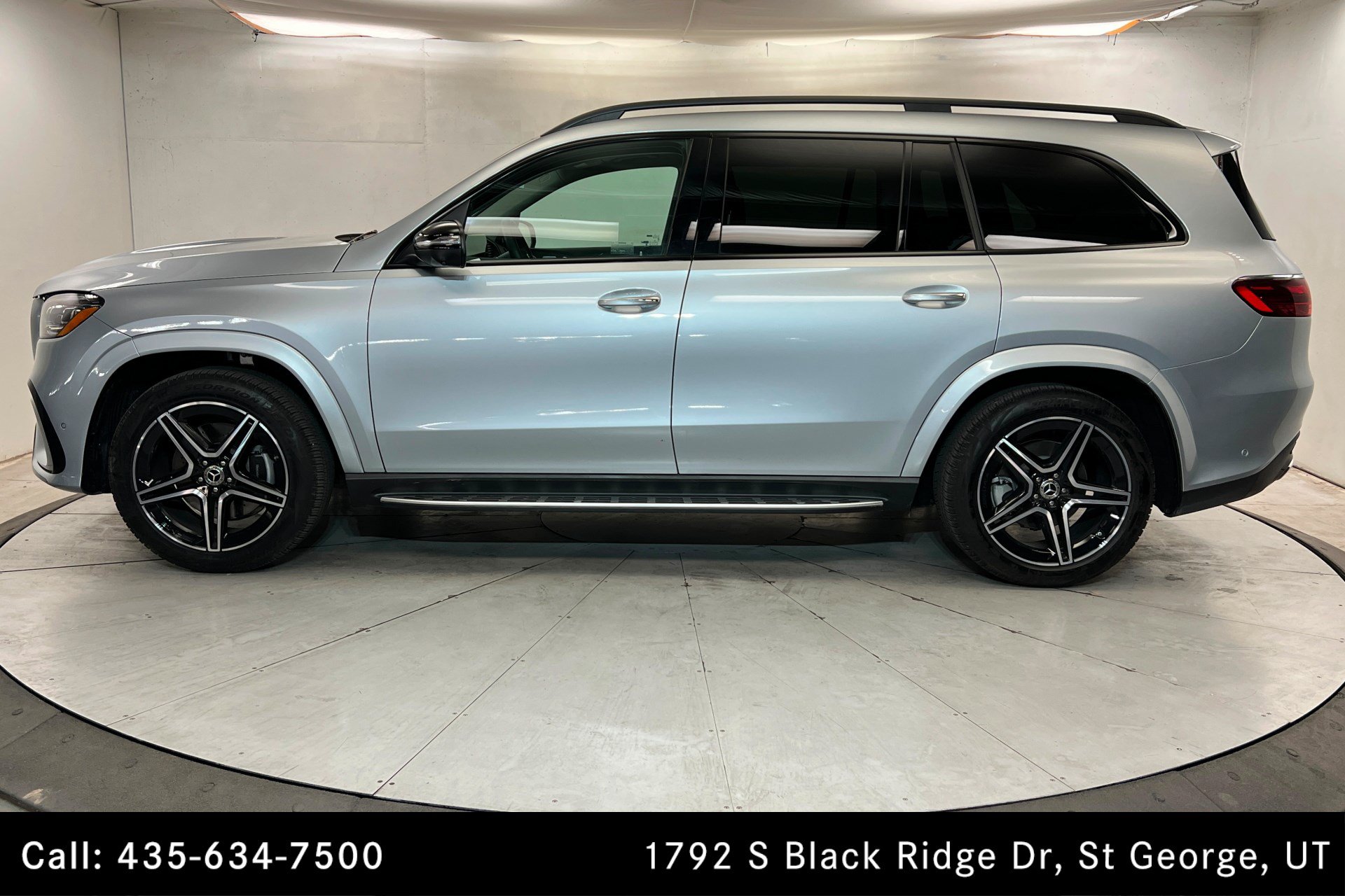 Certified 2026 Mercedes-Benz GLS 450 4MATIC image 2