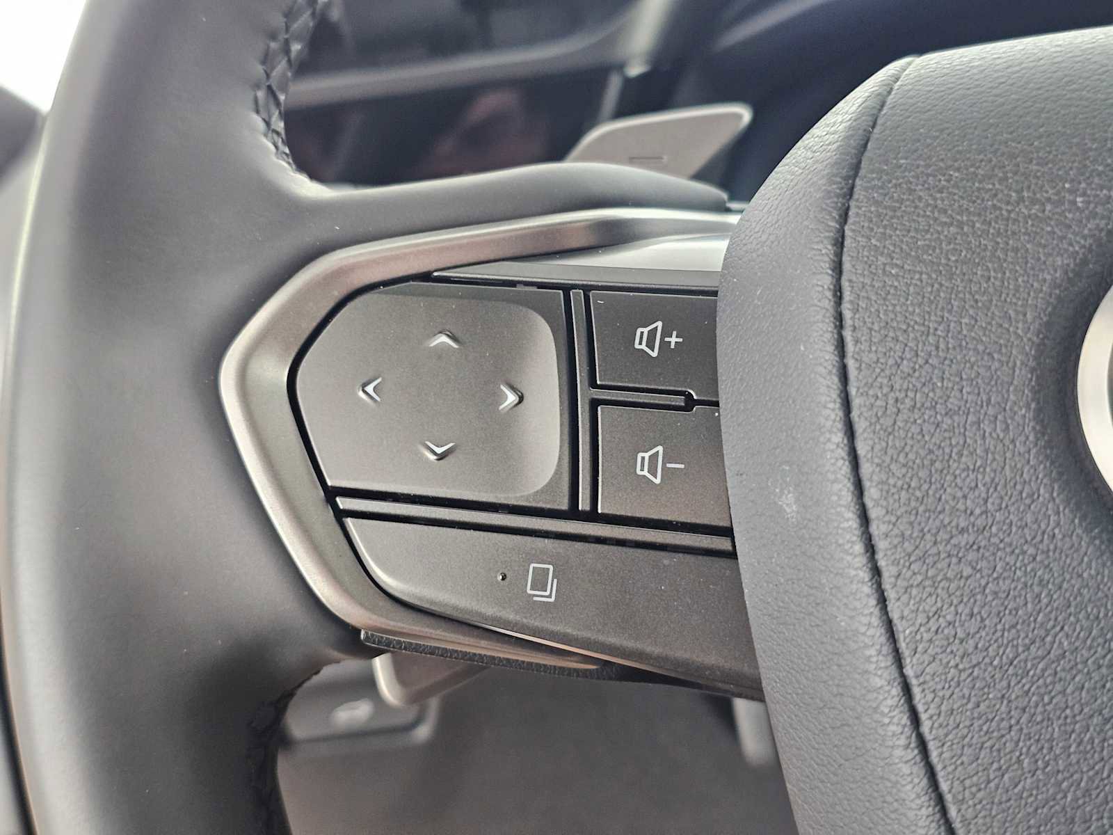 Certified 2023 Lexus RZ 450e Premium w/ Technology Package image 28