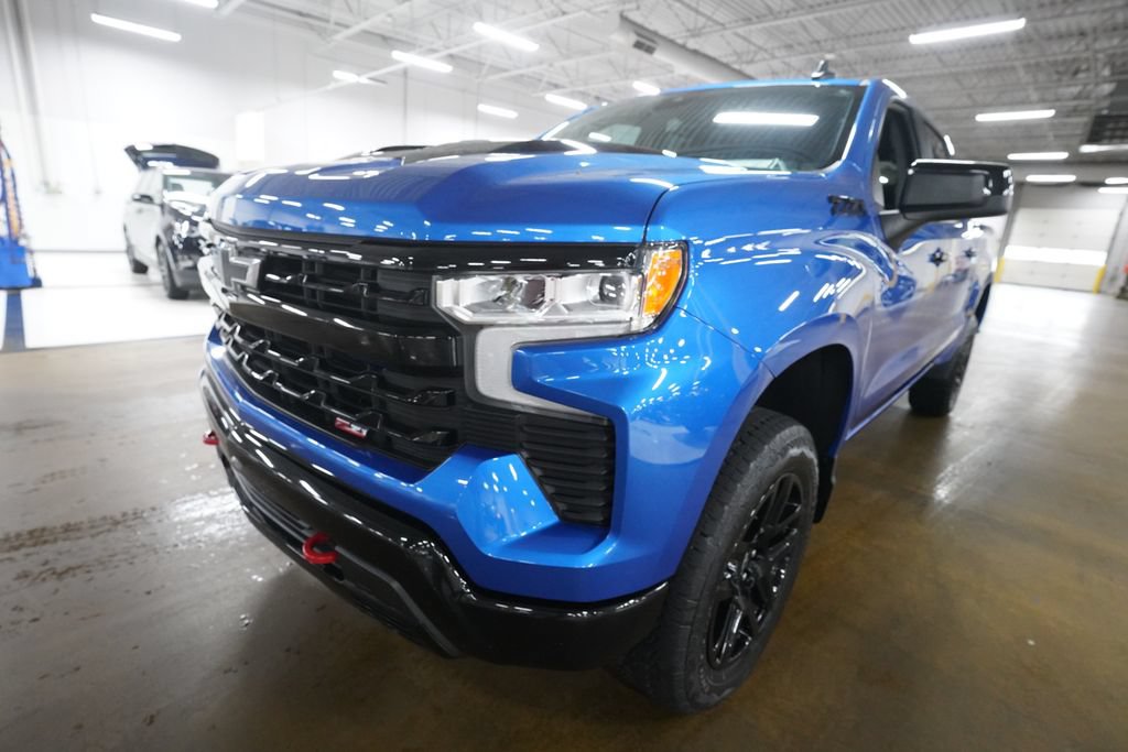 Used 2023 Chevrolet Silverado 1500 LT Trail Boss w/ Convenience Package II AWD/4WD image 22