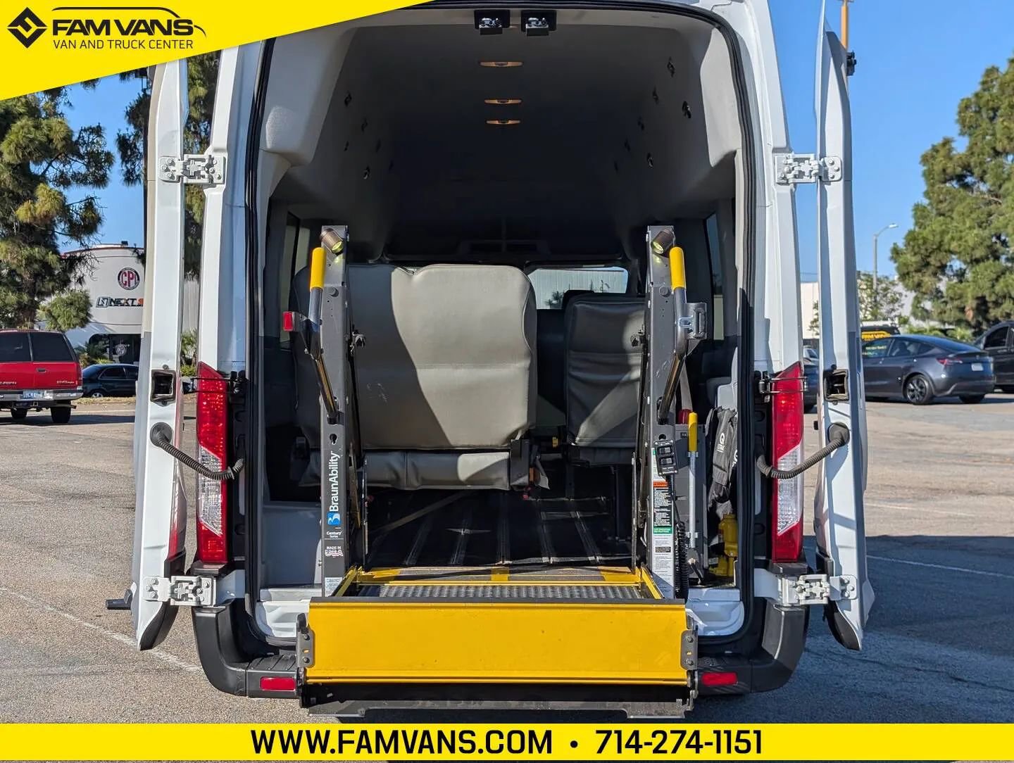 Used 2019 Ford Transit 350 XL RWD image 12