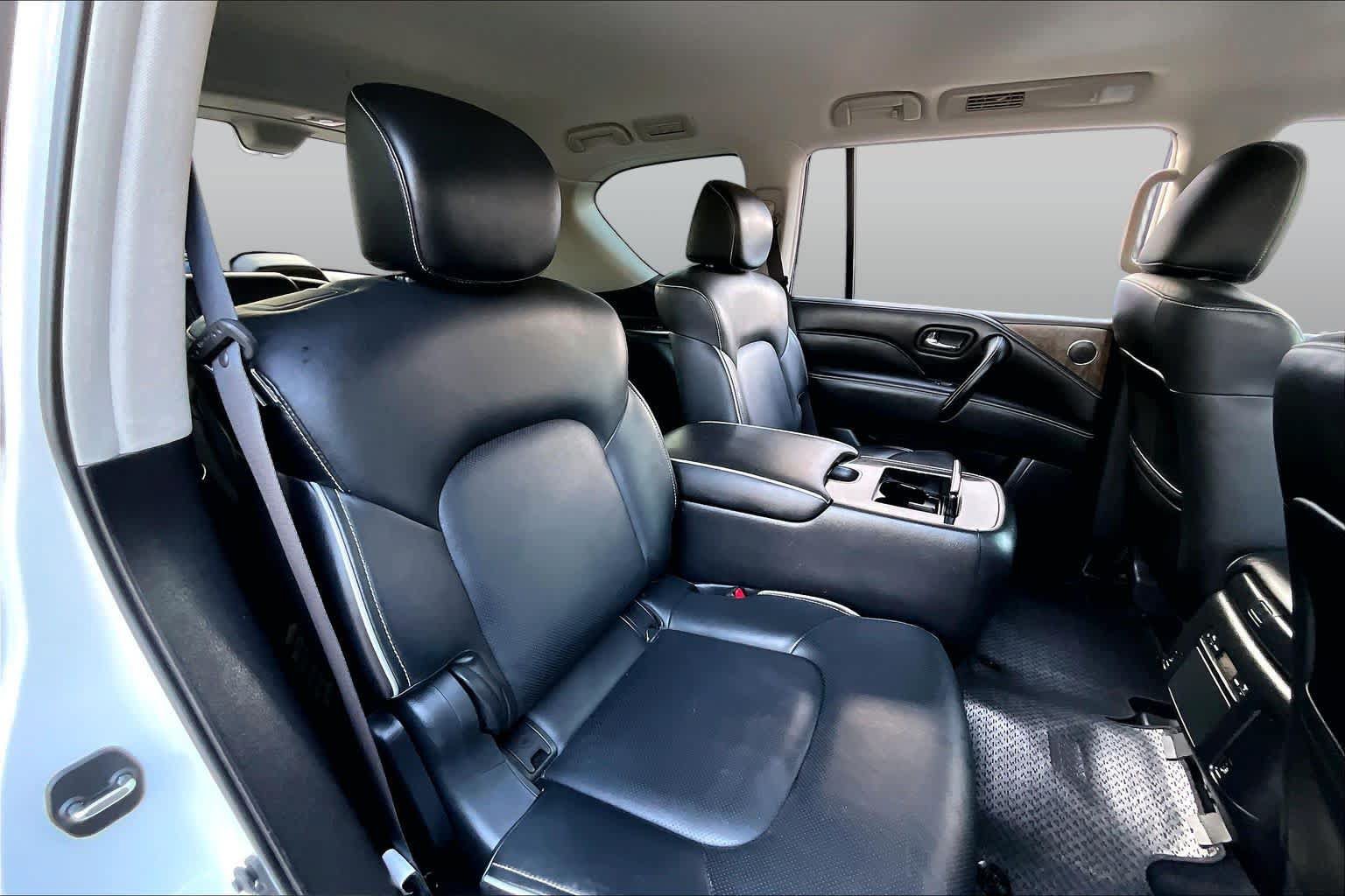 Used 2022 INFINITI QX80 Premium Select w/ Cargo Package RWD image 20