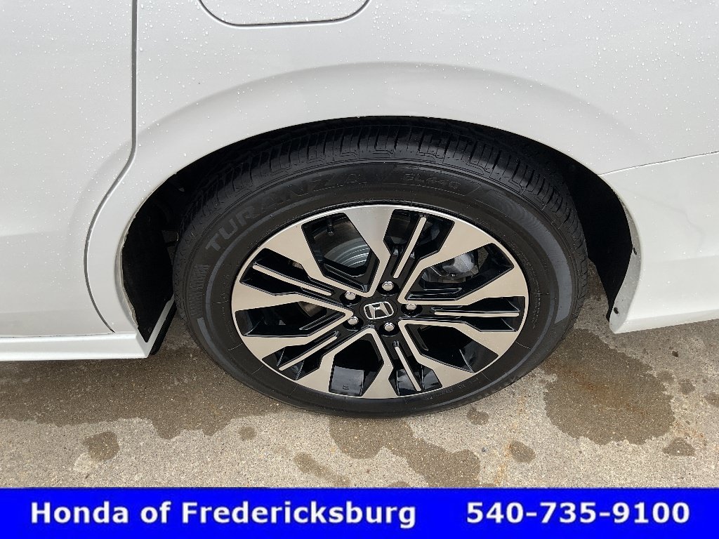 Certified 2026 Honda Odyssey Elite image 11
