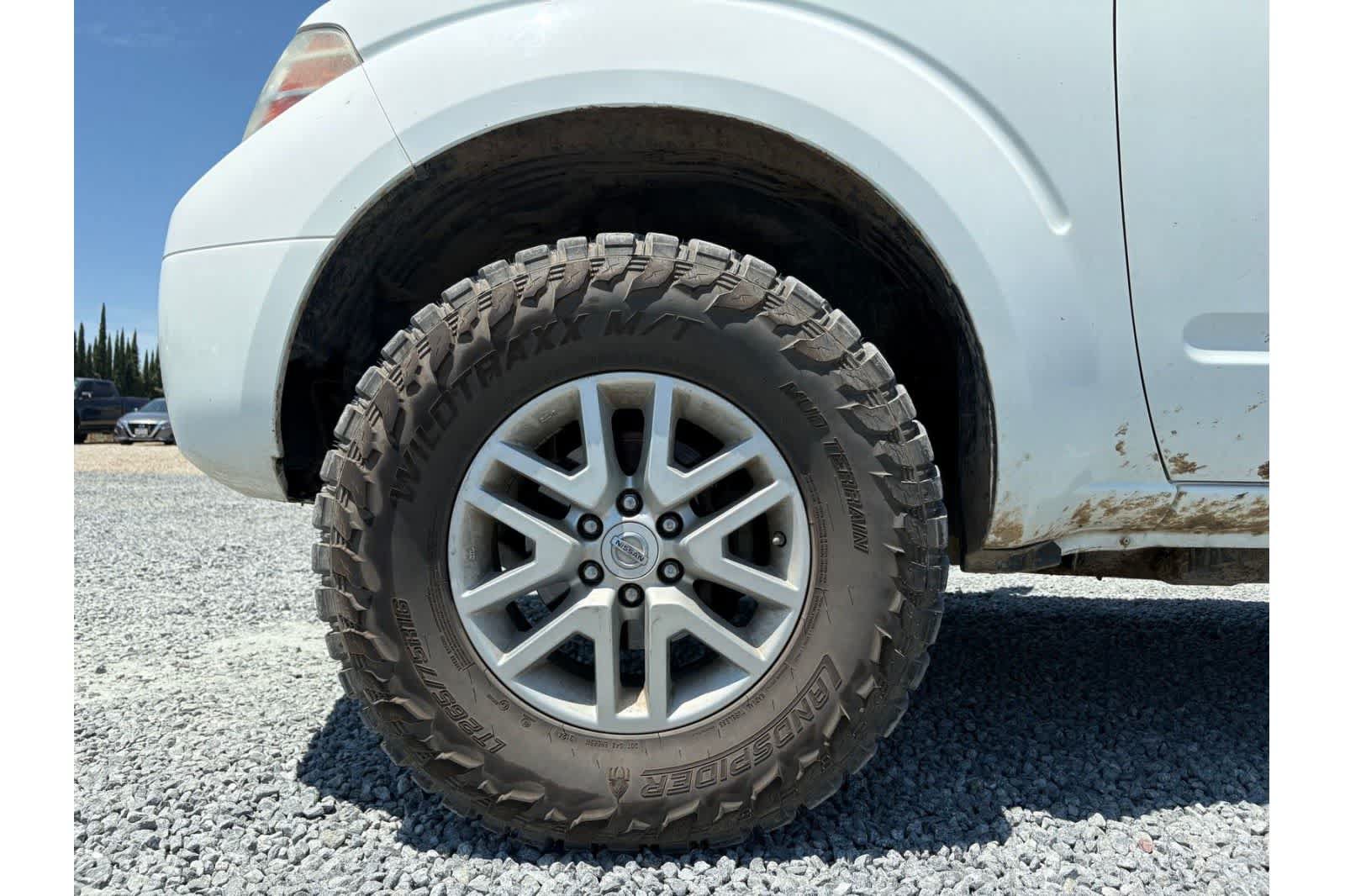 Used 2016 Nissan Frontier SV RWD image 9
