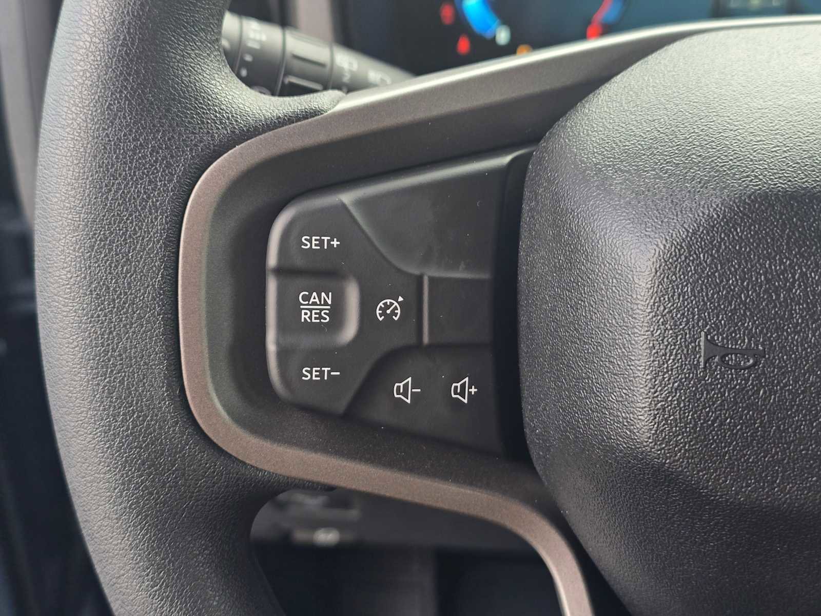 Used 2025 Ford Bronco Base image 31