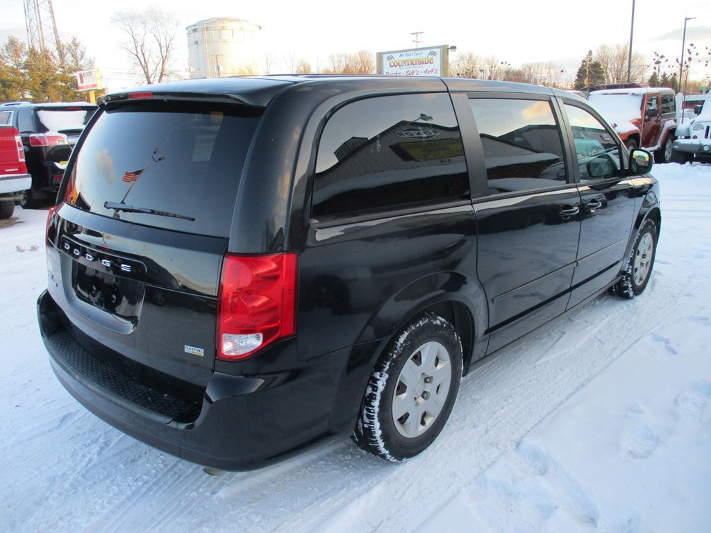 Used 2012 Dodge Grand Caravan SE FWD image 2