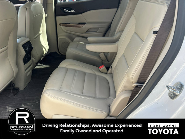 Used 2019 GMC Acadia Denali w/ Technology Package AWD/4WD image 10