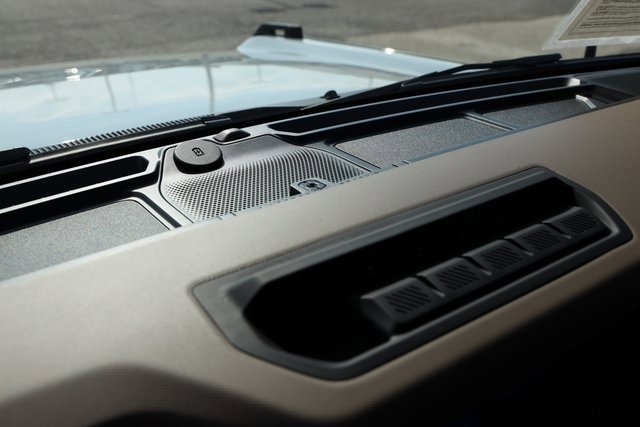 Used 2022 Ford Bronco Wildtrak image 22