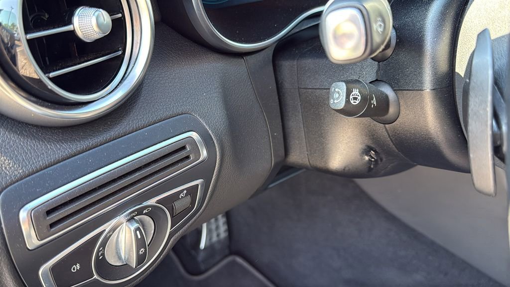 Certified 2021 Mercedes-Benz C 300 4MATIC Coupe image 24