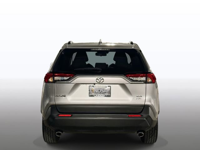 Used 2019 Toyota RAV4 XLE Premium w/ Cold Weather Package image 11