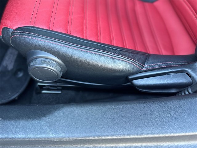 Used 2020 FIAT 124 Spider Abarth w/ Convenience Group image 13