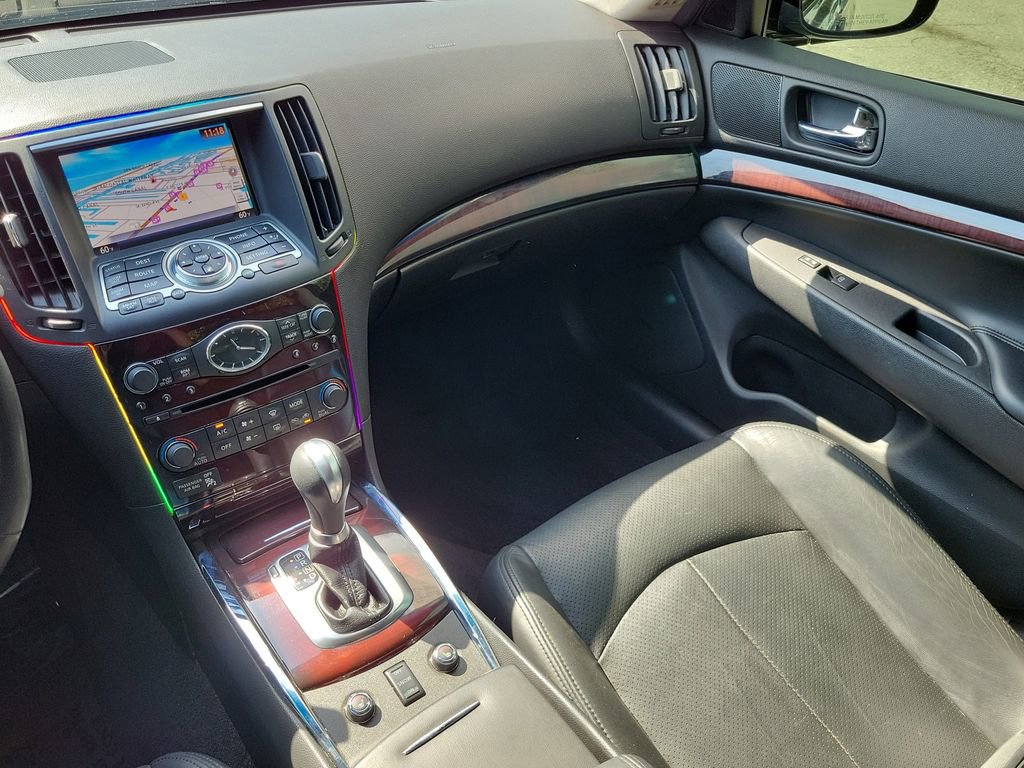 Used 2012 INFINITI G37 X w/ Premium Pkg image 19