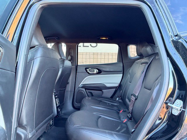 Used 2025 Jeep Compass Limited AWD/4WD image 18