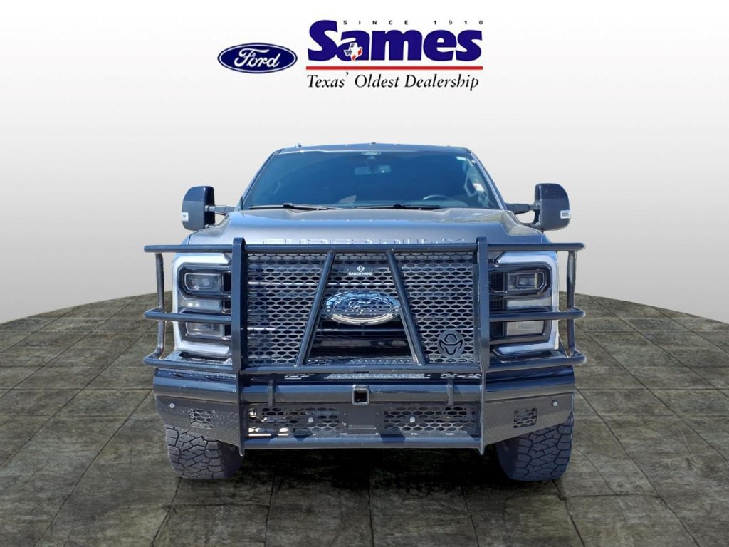 Used 2025 Ford F350 Platinum AWD/4WD image 8