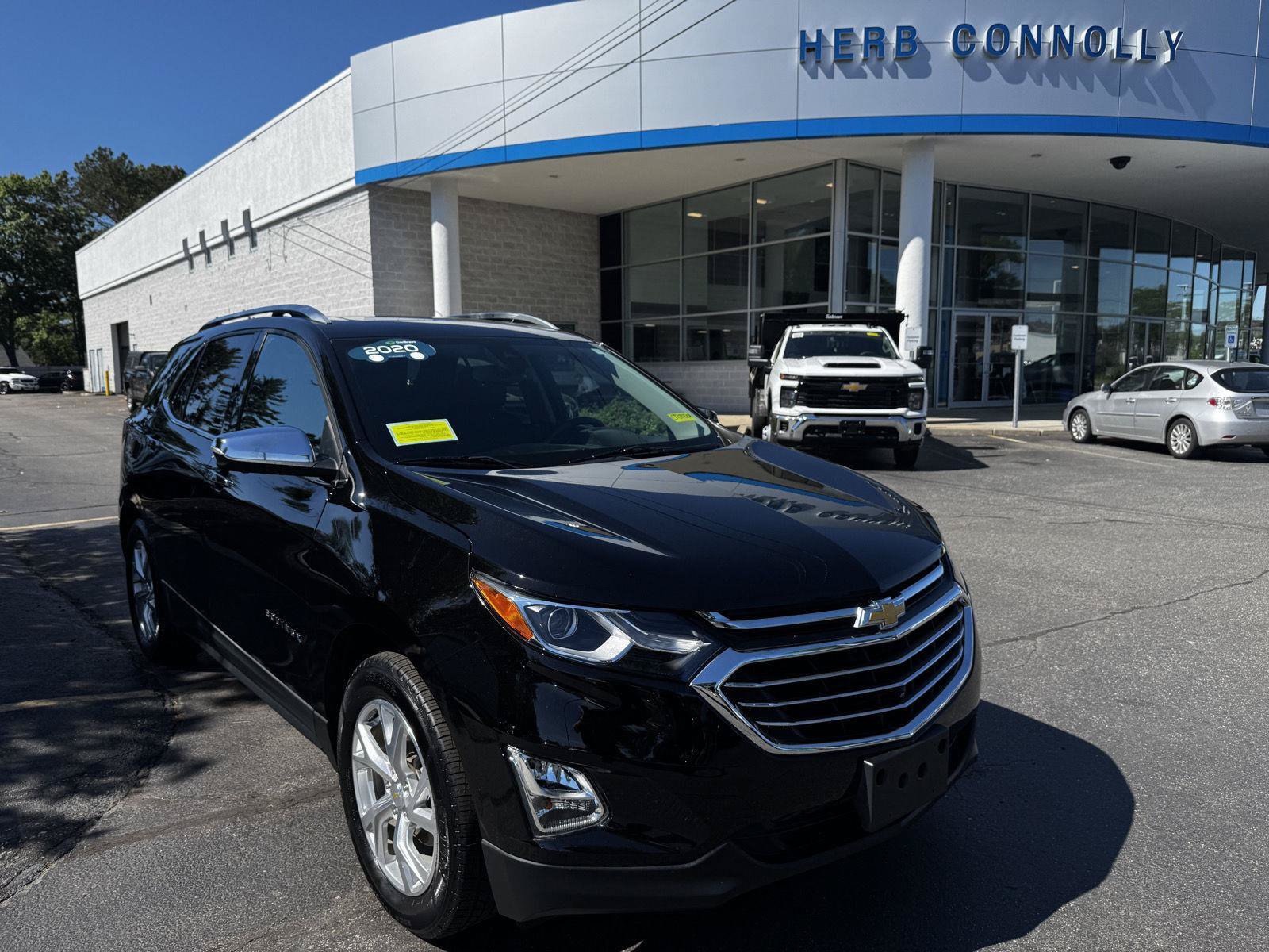 Used 2020 Chevrolet Equinox Premier AWD/4WD image 1