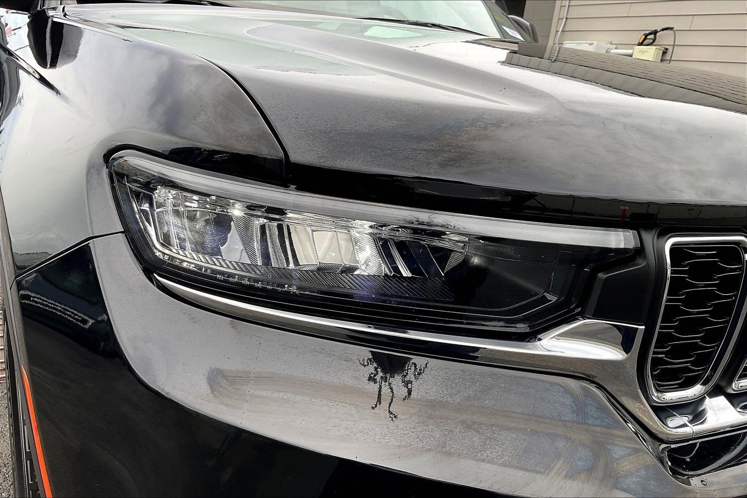 Used 2025 Jeep Grand Cherokee Laredo X w/ Luxury Tech Group I image 28