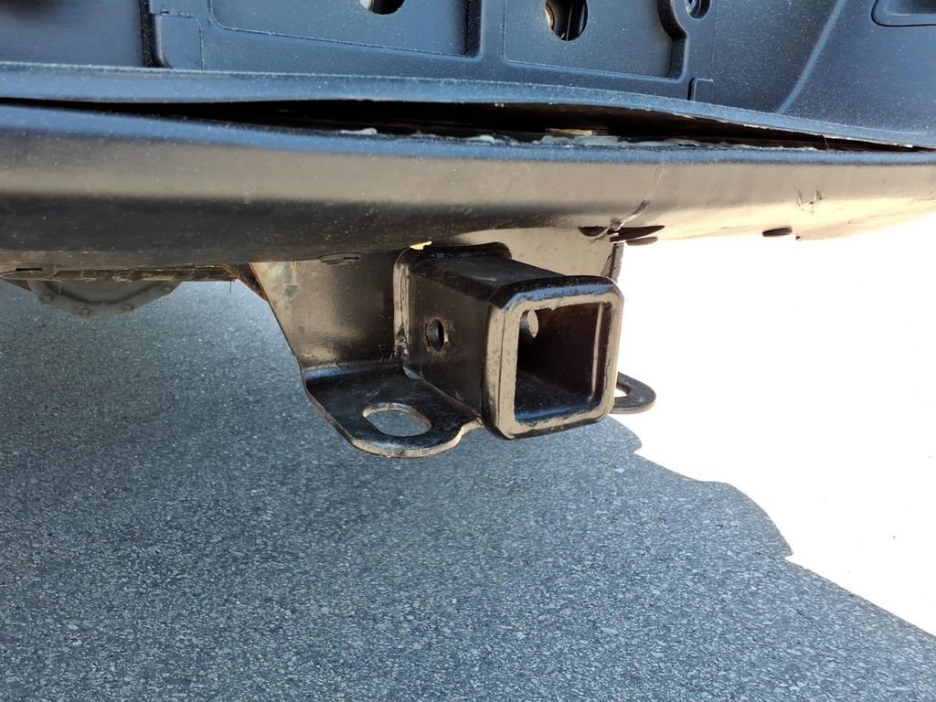 Used 2021 Jeep Gladiator Sport image 25