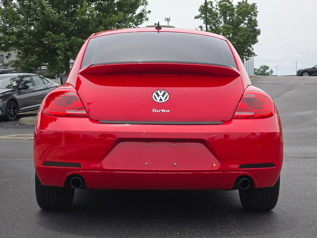 Used 2012 Volkswagen Beetle 2.0T FWD image 19