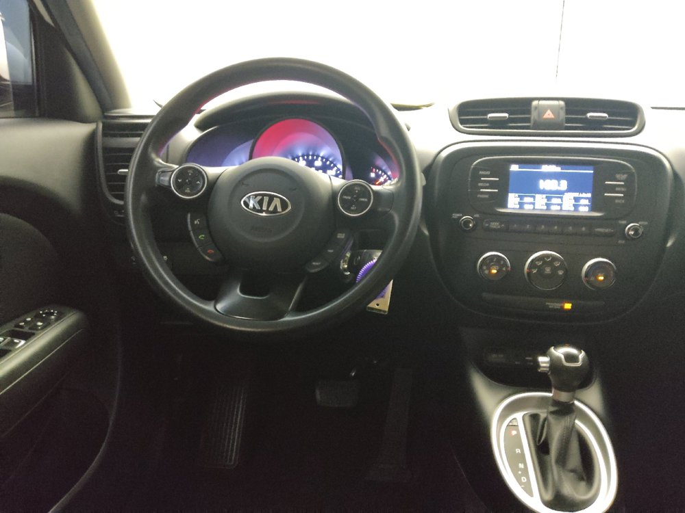 Used 2017 Kia Soul FWD image 22