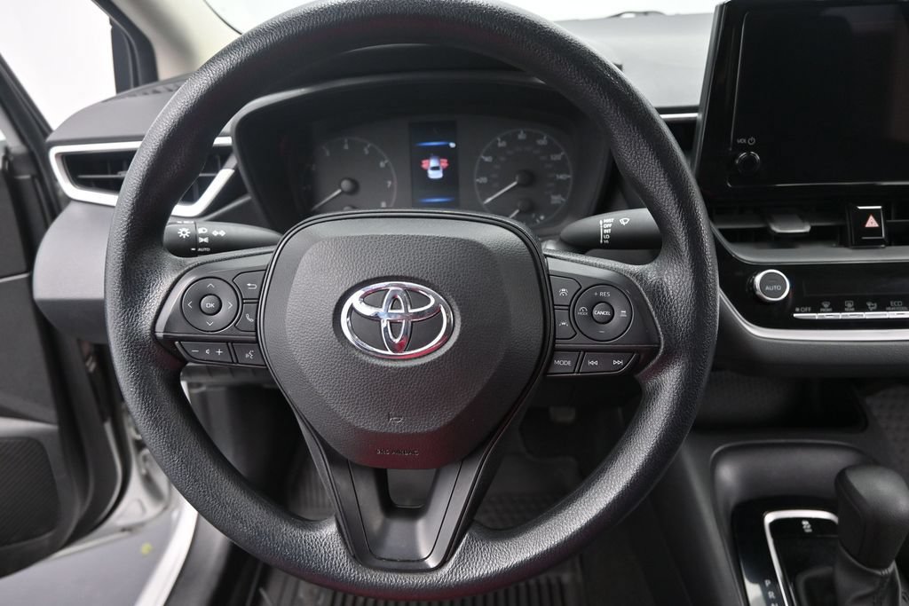 Used 2023 Toyota Corolla LE FWD image 21