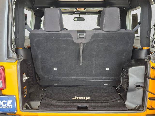 Used 2013 Jeep Wrangler Rubicon w/ PWR Convenience Group AWD/4WD image 6