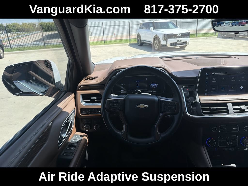 Used 2024 Chevrolet Suburban High Country w/ Advanced Technology Package AWD/4WD image 13