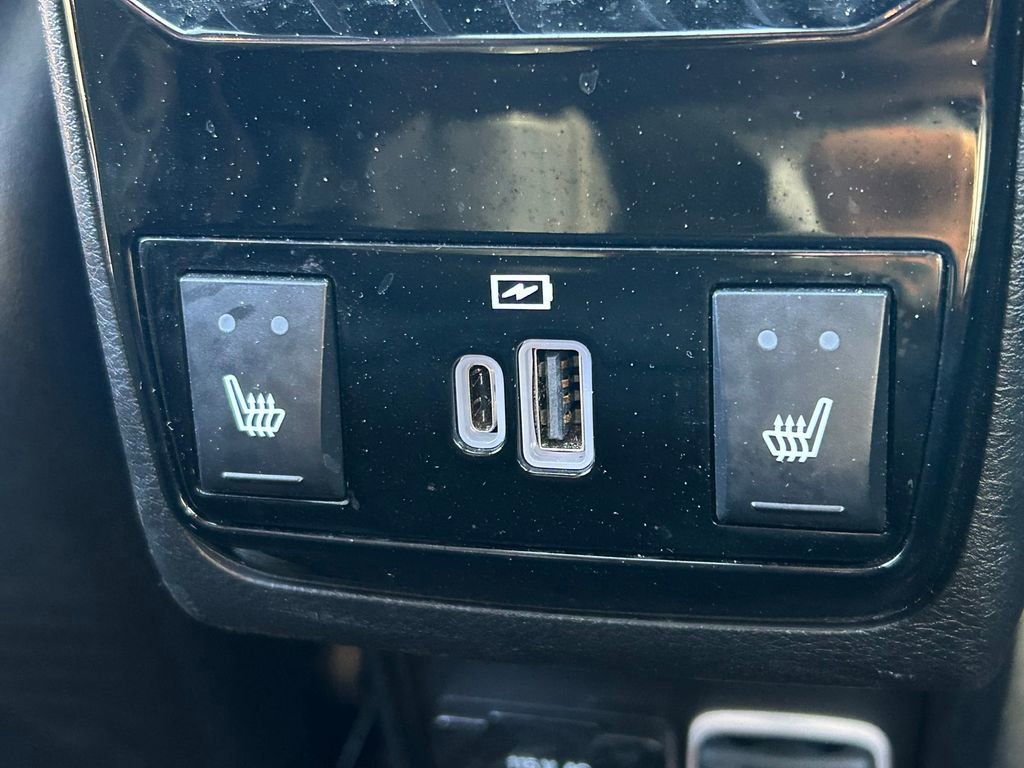 Used 2022 Jeep Compass Limited w/ (RED) Package image 24