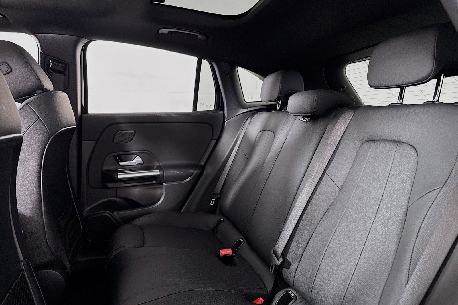 Certified 2026 Mercedes-Benz GLA 250 image 7