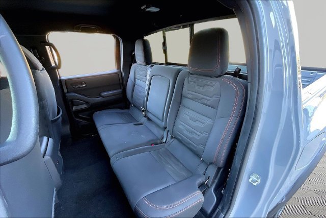 Used 2023 Nissan Frontier PRO-4X w/ Technology Package AWD/4WD image 16
