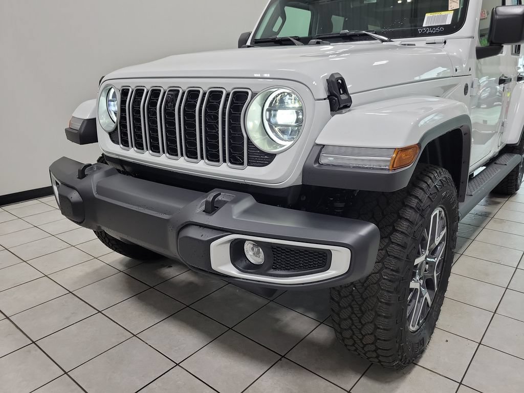New 2026 Jeep Wrangler Unlimited Sahara w/ Technology Group AWD/4WD image 17
