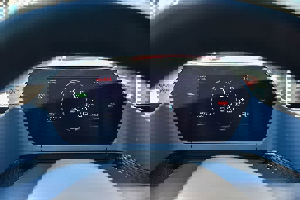 Used 2023 Toyota bZ4X XLE w/ Weather Package image 26