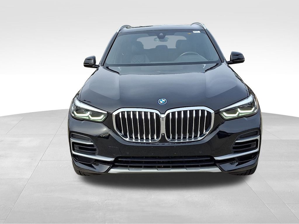 Used 2023 BMW X5 xDrive45e AWD/4WD image 2