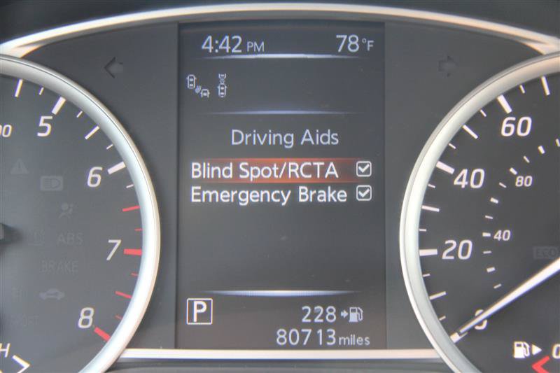 Used 2018 Nissan Sentra SR w/ Premium Package (P02) FWD image 27