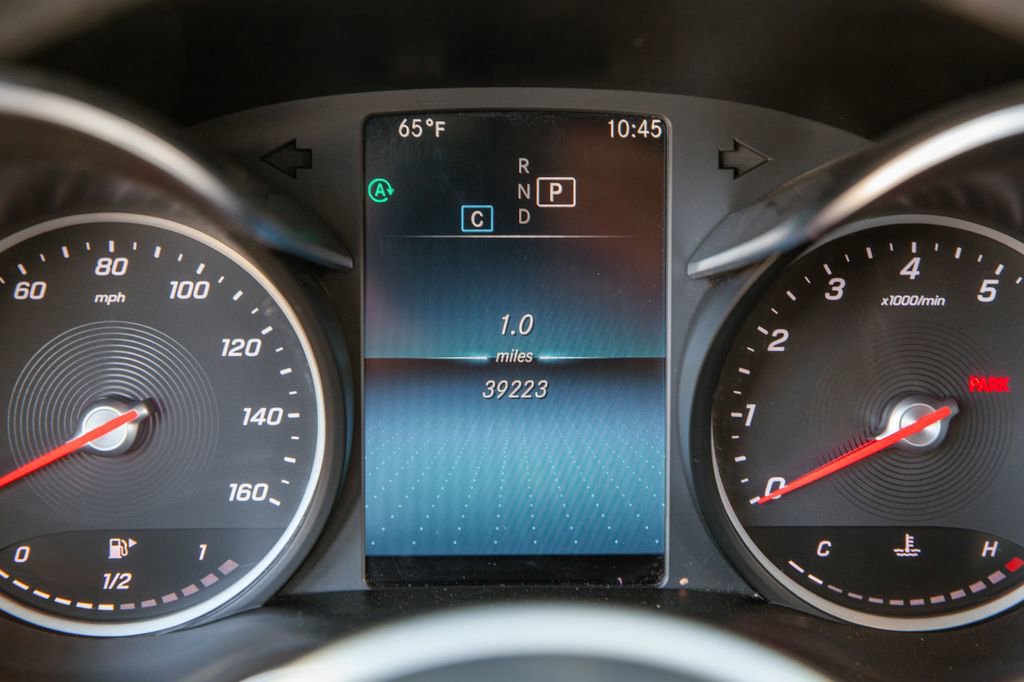 Used 2022 Mercedes-Benz GLC 300 image 18
